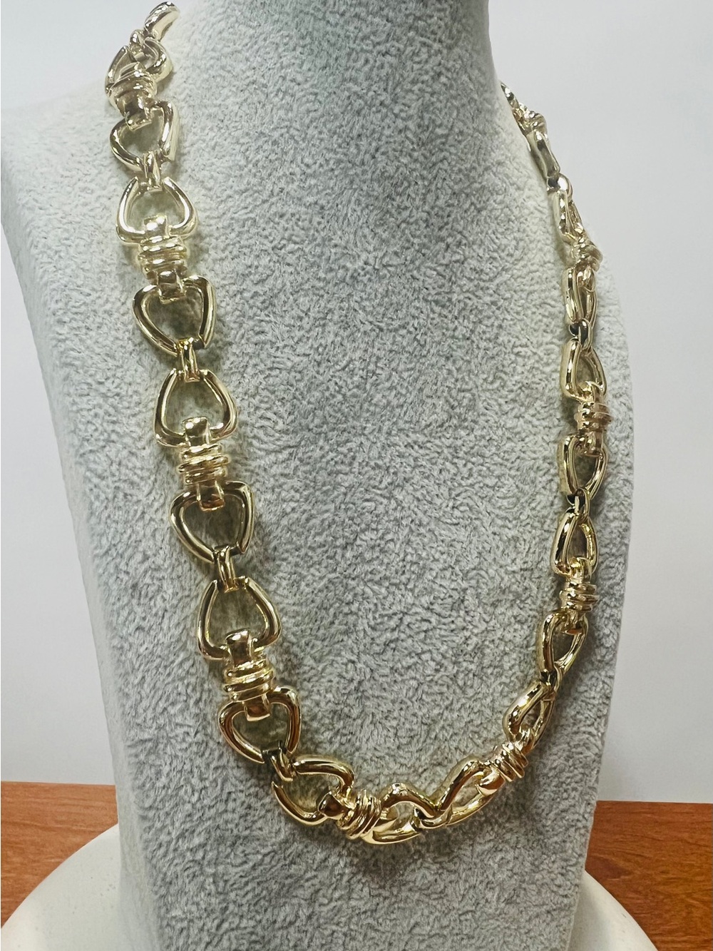 ALFRED SUNG Gold Tone Link Necklace